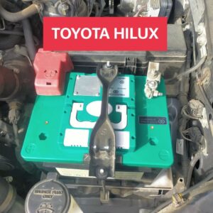 ac quy lithium o to toyota hilux